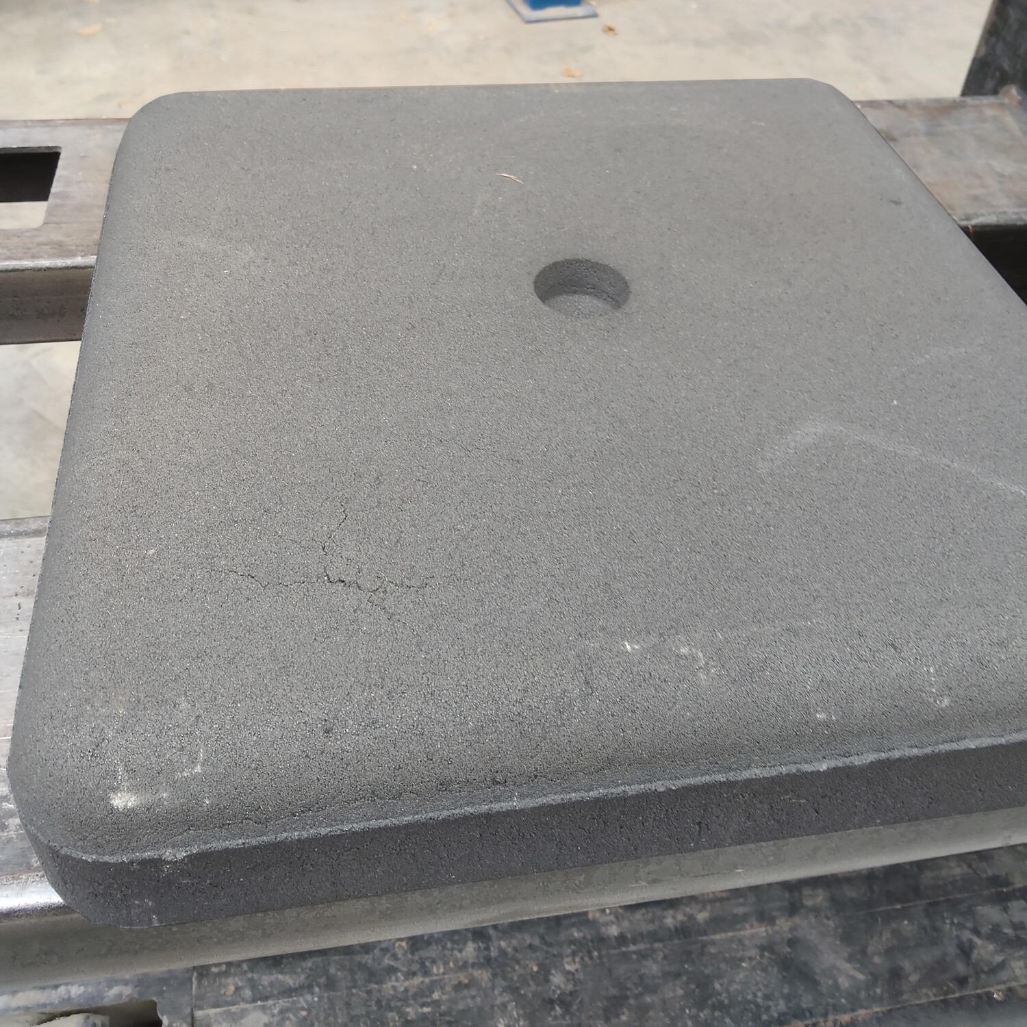 Tweedekans - Parasolvoet beton 35kg vierkant